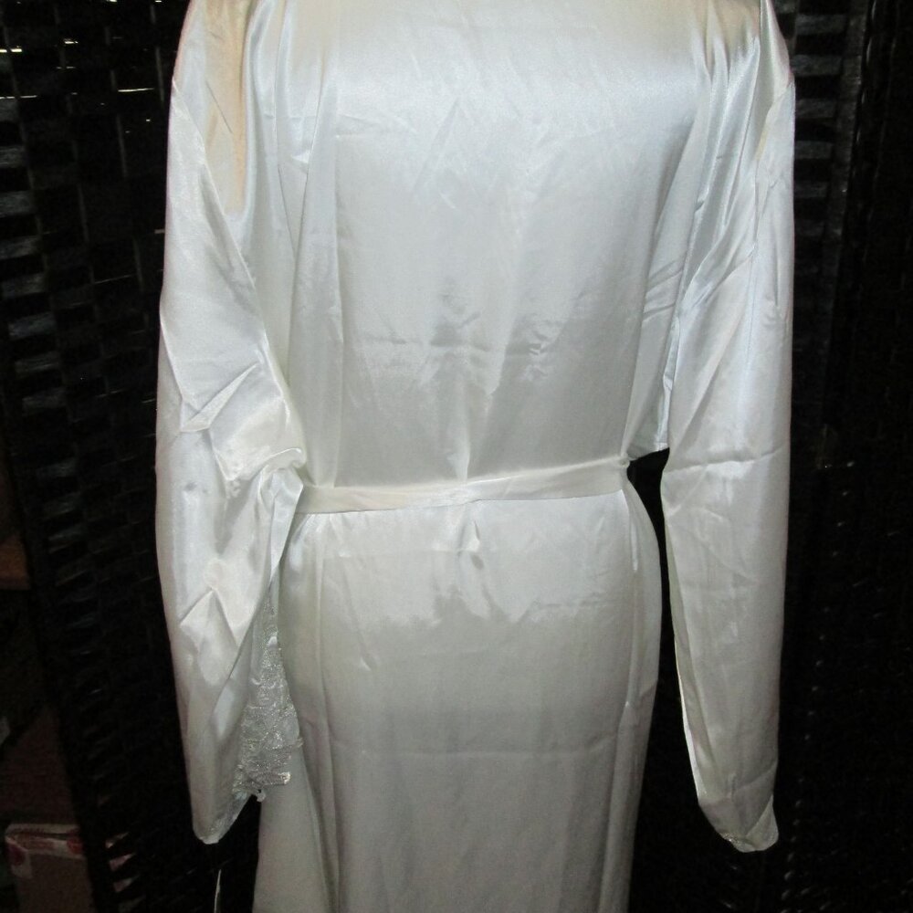 Bridal by Flora Nikrooz Satin Stella Robe 3X NWT - Picture 9 of 11